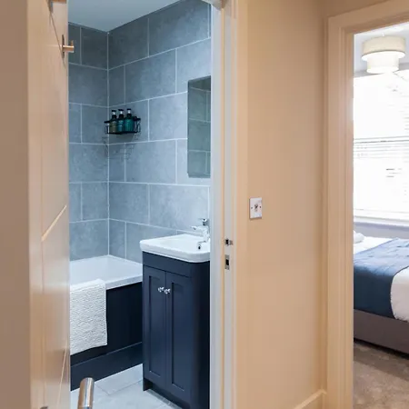 2 Bed - Long Term Rates- Contractors-professionals-relocation Leeds (West Yorkshire)