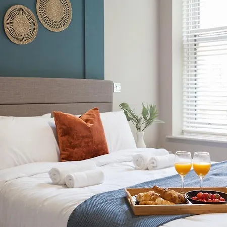 2 Bed - Long Term Rates- Contractors-professionals-relocation * Leeds (West Yorkshire)