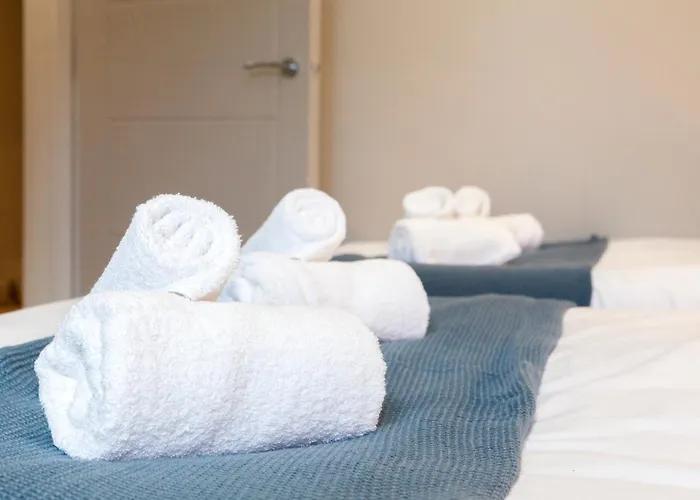 公寓 2-bed - Walk To Station - Sleeps 6 利兹